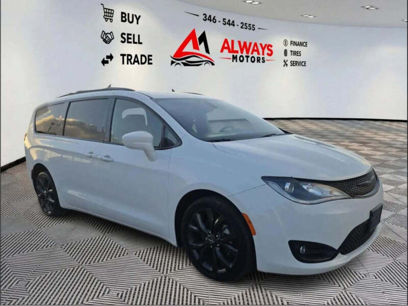 2019 Chrysler Pacifica Touring L Plus