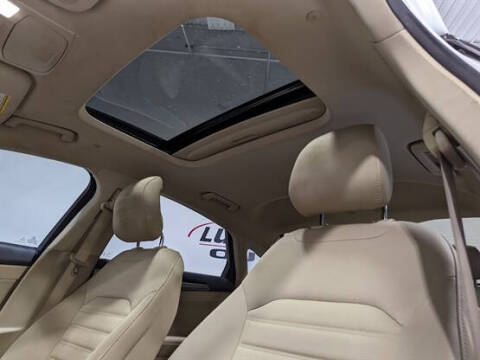 2014 Ford Fusion Hybrid SE