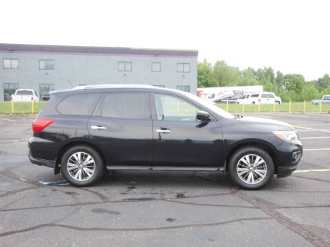 2017 Nissan Pathfinder SL