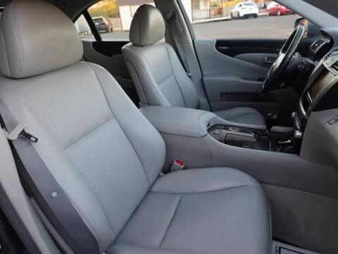 2012 Lexus LS 460