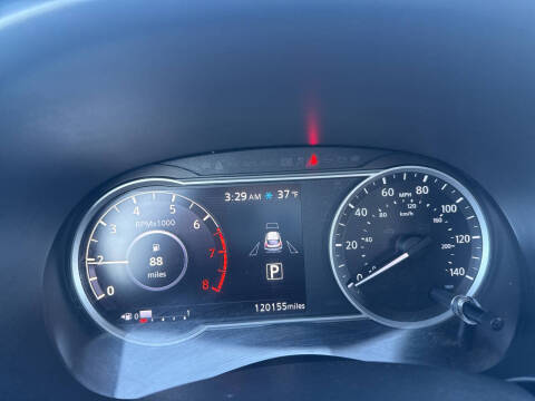 2018 Nissan Kicks SR