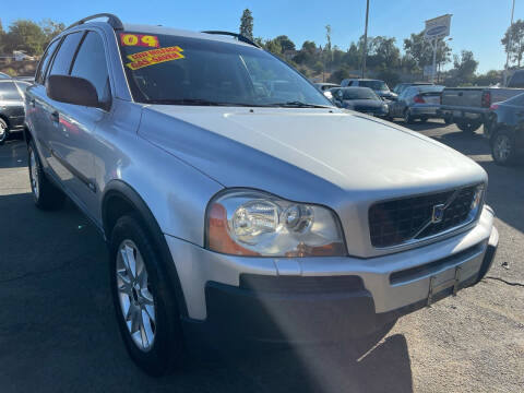 2004 Volvo XC90 for sale at 1 NATION AUTO GROUP in Vista CA