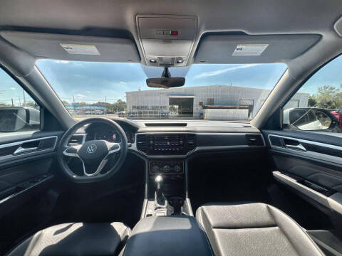 2023 Volkswagen Atlas SE