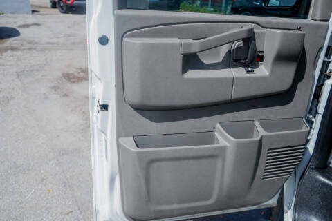 2021 Chevrolet Express 2500