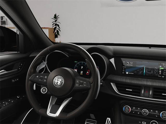 2025 Alfa Romeo Stelvio