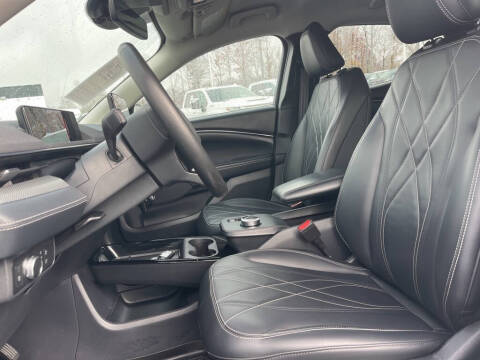 2021 Ford Mustang Mach-E Select