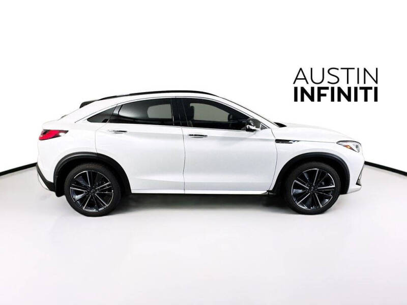 2025 Infiniti QX55 Essential