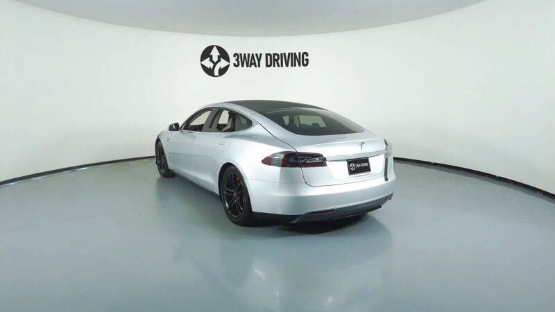 2013 Tesla Model S