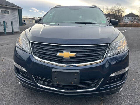 2017 Chevrolet Traverse LS