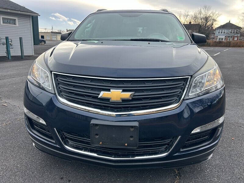 2017 Chevrolet Traverse LS