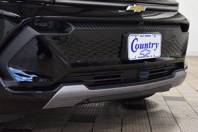 2026 Chevrolet Equinox EV LT 2
