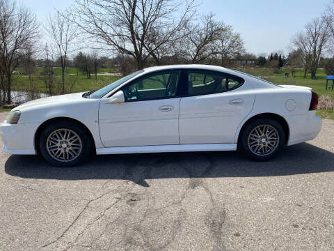 2007 Pontiac Grand Prix for sale at Family Auto Sales llc in Fenton MI