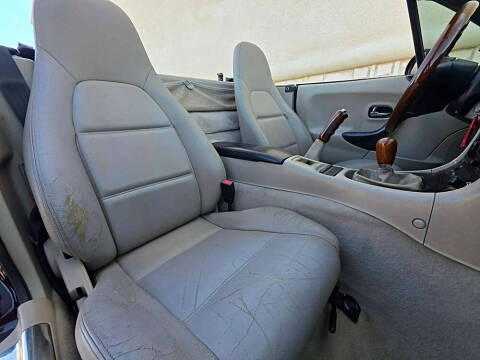 2000 Mazda MX-5 Miata