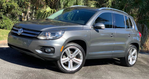 2014 Volkswagen Tiguan for sale at PennSpeed in New Smyrna Beach FL