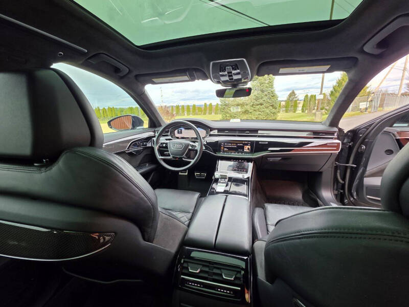 2020 Audi S8 4.0T quattro