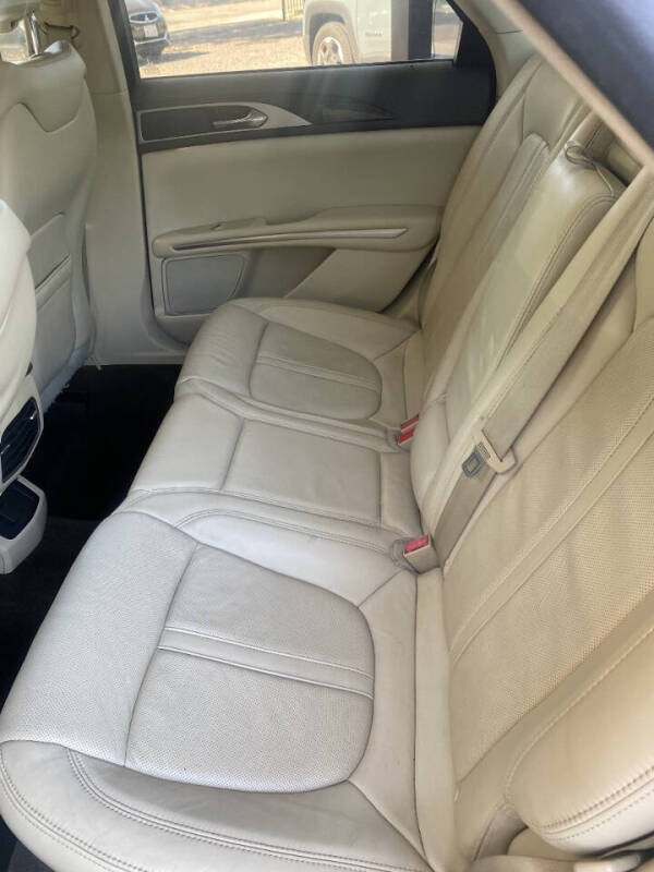2013 Lincoln MKZ