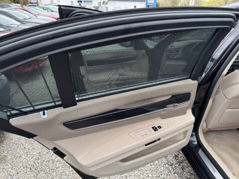 2010 BMW 7 Series 750Li xDrive