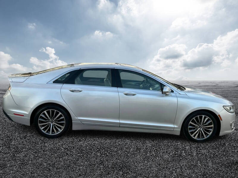 2017 Lincoln MKZ Premiere