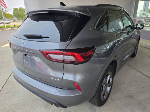 2024 Ford Escape ST-Line