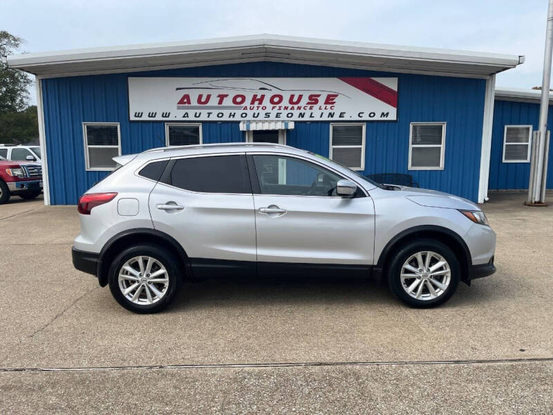 2017 Nissan Rogue Sport SV