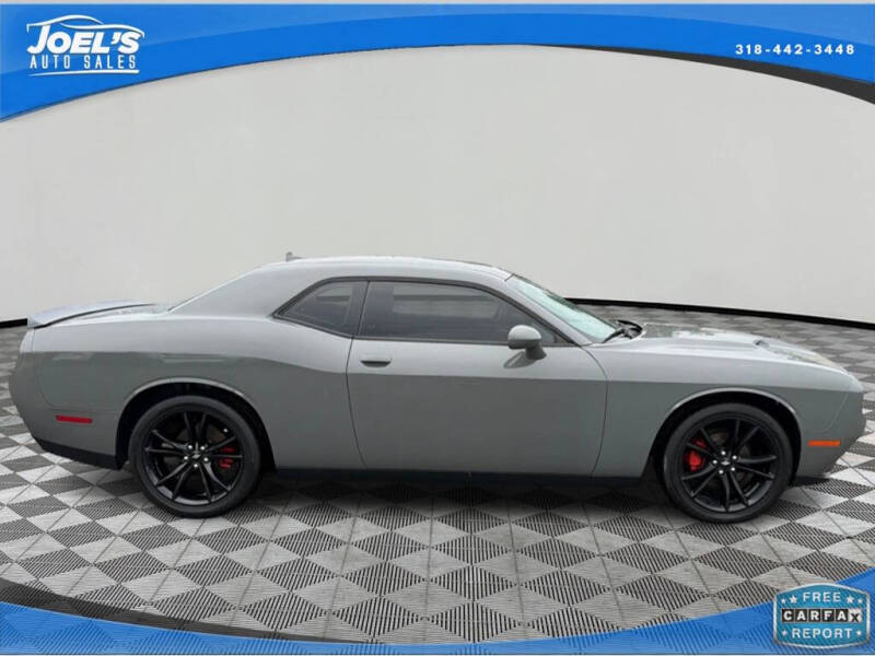 2018 Dodge Challenger SXT