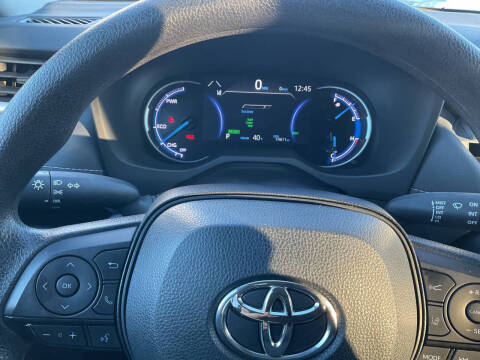 2024 Toyota RAV4 Hybrid LE