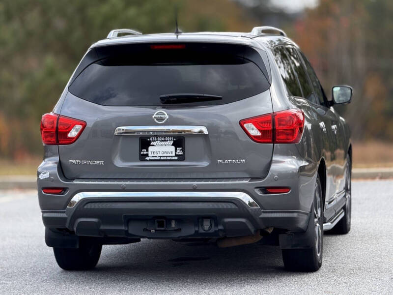 2018 Nissan Pathfinder Platinum