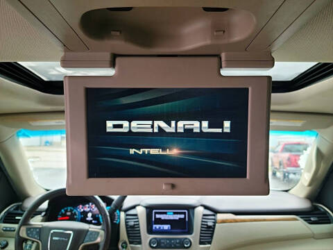 2017 GMC Yukon XL Denali