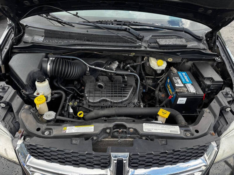 2012 Dodge Grand Caravan Crew