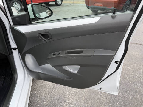 2016 Chevrolet Spark EV 2LT