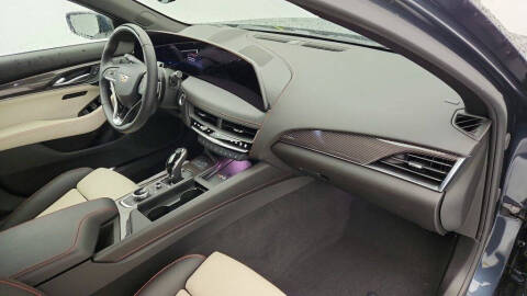 2025 Cadillac CT5 Sport