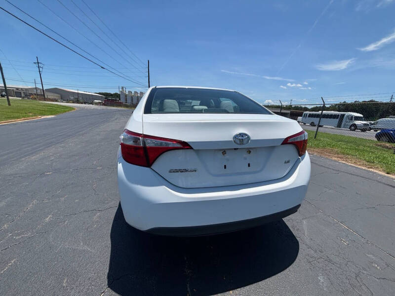 2016 Toyota Corolla LE