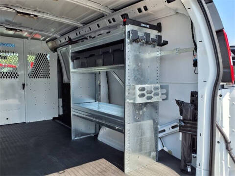 2025 Chevrolet Express 3500