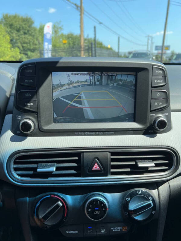 2021 Hyundai Kona SEL Plus