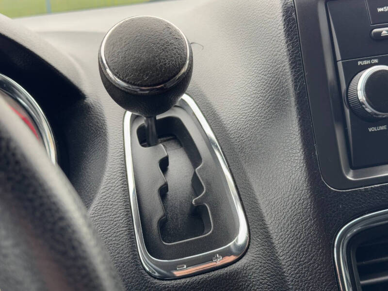 2017 Dodge Grand Caravan SE
