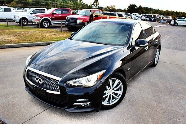 2015 Infiniti Q50 Premium