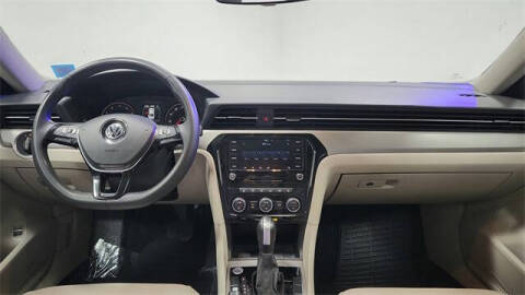 2022 Volkswagen Passat SE