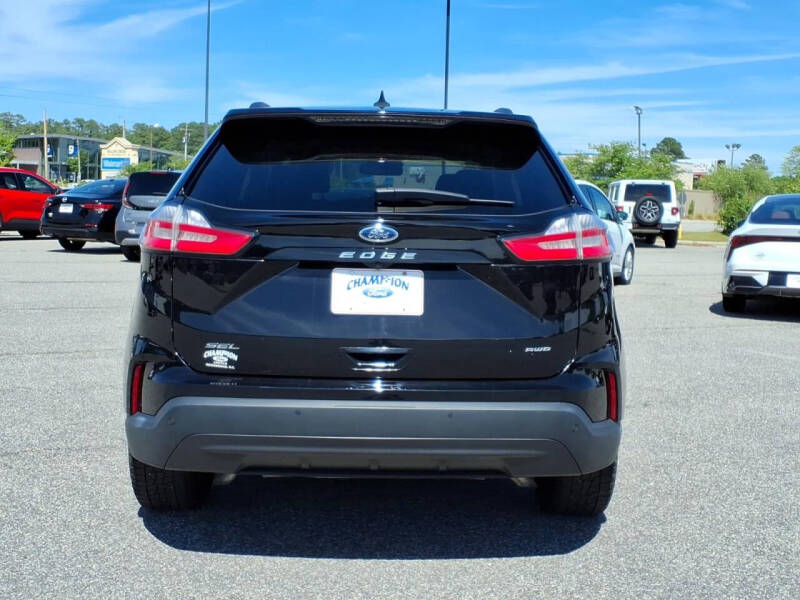 2022 Ford Edge SEL