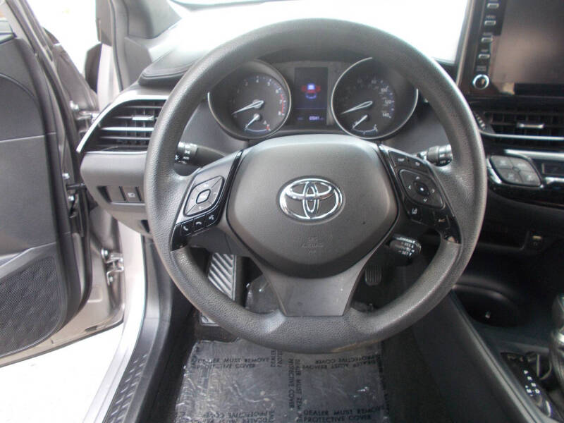 2019 Toyota C-HR LE