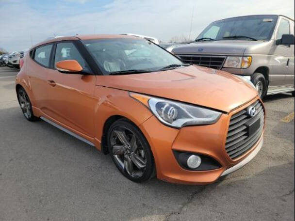 2015 Hyundai Veloster for sale at ROADSTAR MOTORS in Liberty Township OH