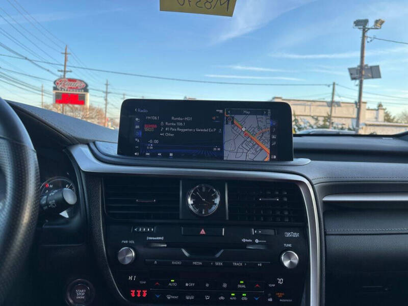 2022 Lexus RX 350 F SPORT Handling