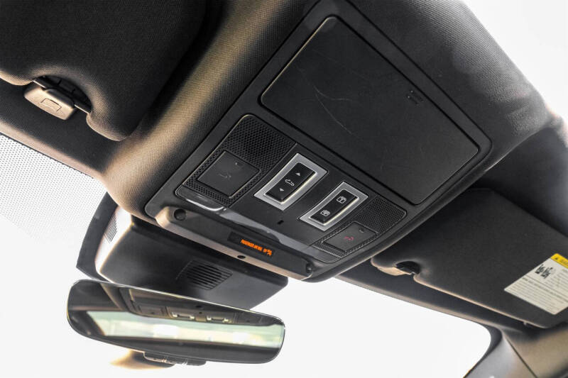 2020 Jaguar XE P250 S