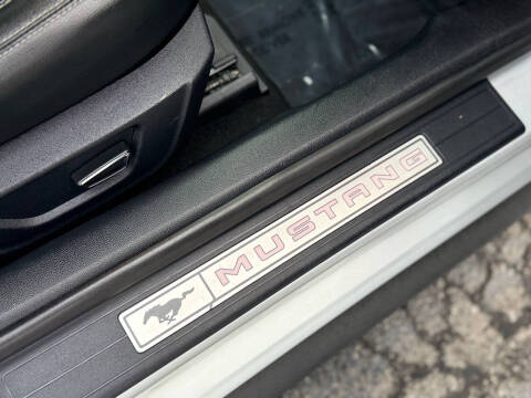 2019 Ford Mustang EcoBoost Premium