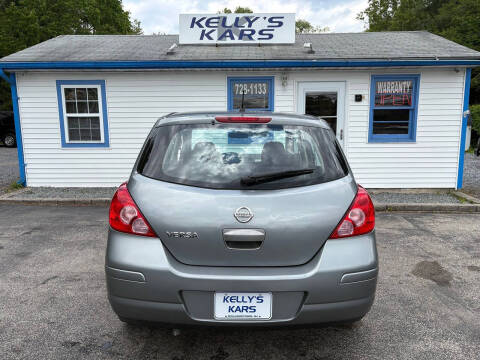 2009 Nissan Versa 1.8 S