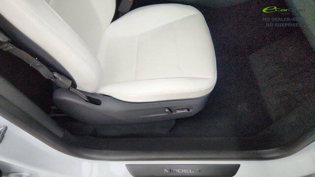 2026 Tesla Model Y Premium