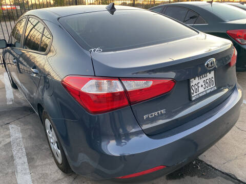 2016 Kia Forte for sale at Auto Haus Imports in Grand Prairie TX