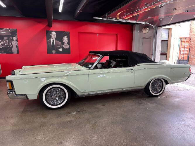 1971 Lincoln Continental