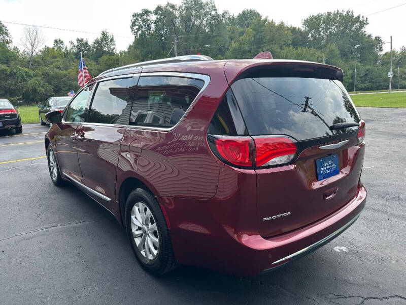 2018 Chrysler Pacifica Touring L