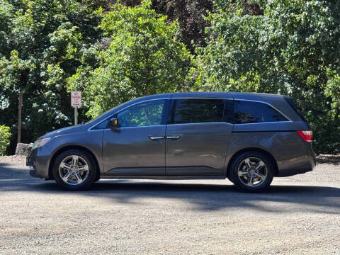 2012 Honda Odyssey Touring Elite
