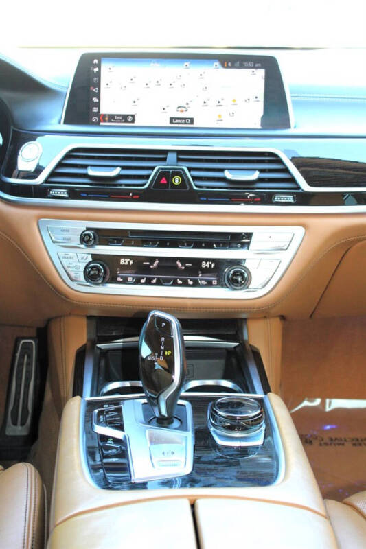 2018 BMW 7 Series 740i